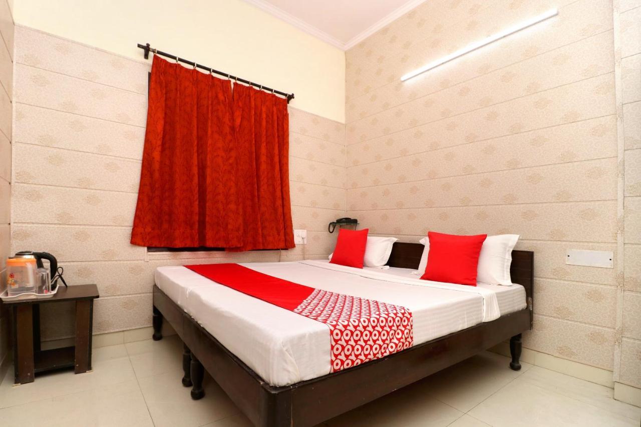 Hotel O Mall Residency Amritsar Exterior foto