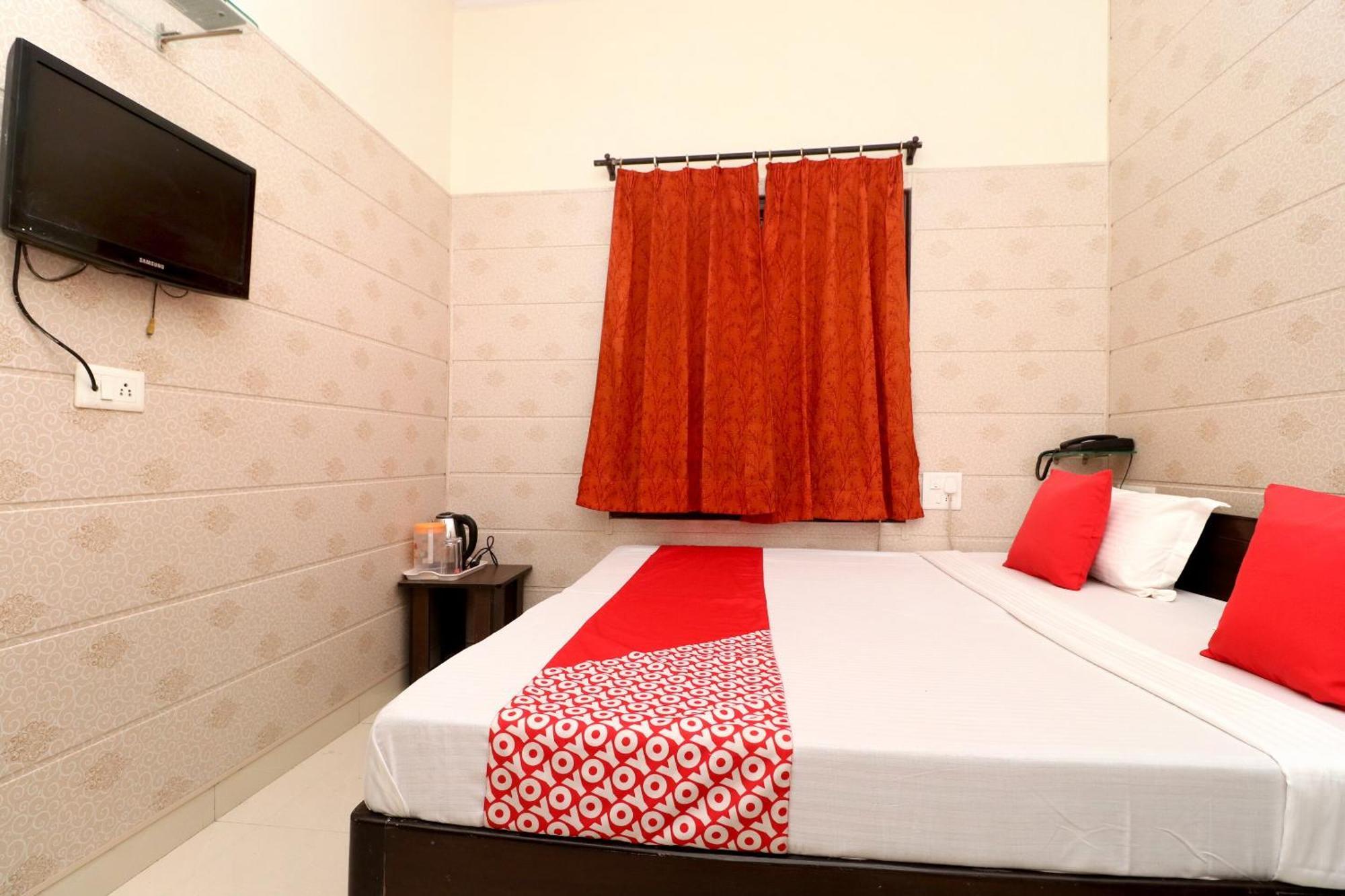 Hotel O Mall Residency Amritsar Exterior foto